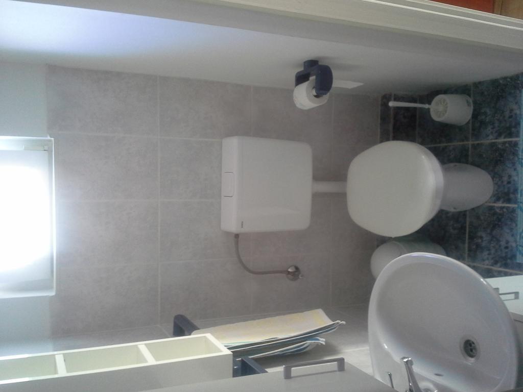Apartments Matic Omišalj Kamer foto